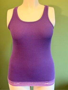 ❤️ 2 for $10❤️ Hypoid Vintage Classic Purple Ribbed Lace-Hem Tank Top